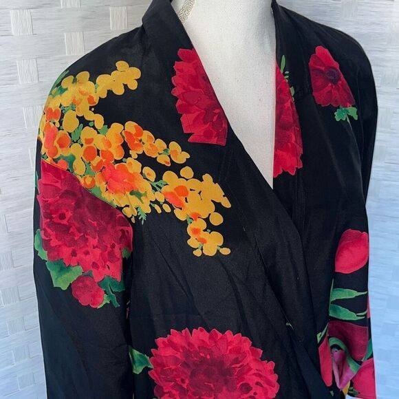 Beautiful Max Mara Floral Art Pura Seta 100% Silk Wrap Blouse US 6 - Picture 2 of 16